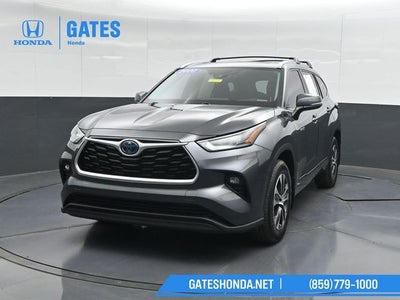 2020 Toyota Highlander Hybrid XLE