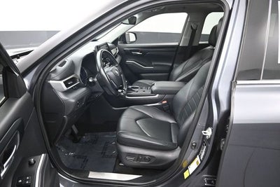2020 Toyota Highlander Hybrid XLE