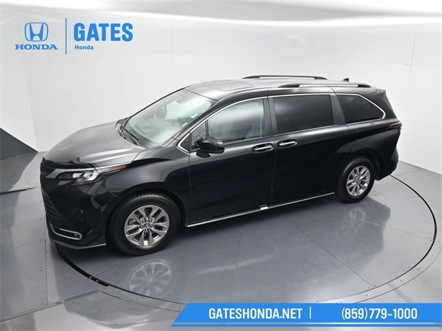 2024 Toyota Sienna XLE 7 Passenger