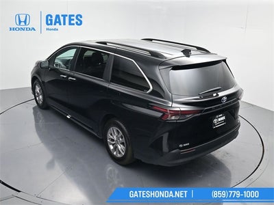 2024 Toyota Sienna XLE 7 Passenger