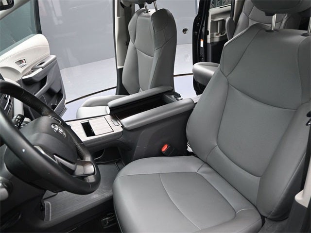 2024 Toyota Sienna XLE 7 Passenger