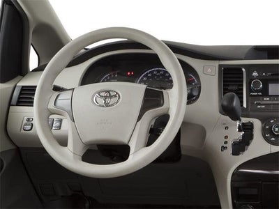 2013 Toyota Sienna L 7 Passenger