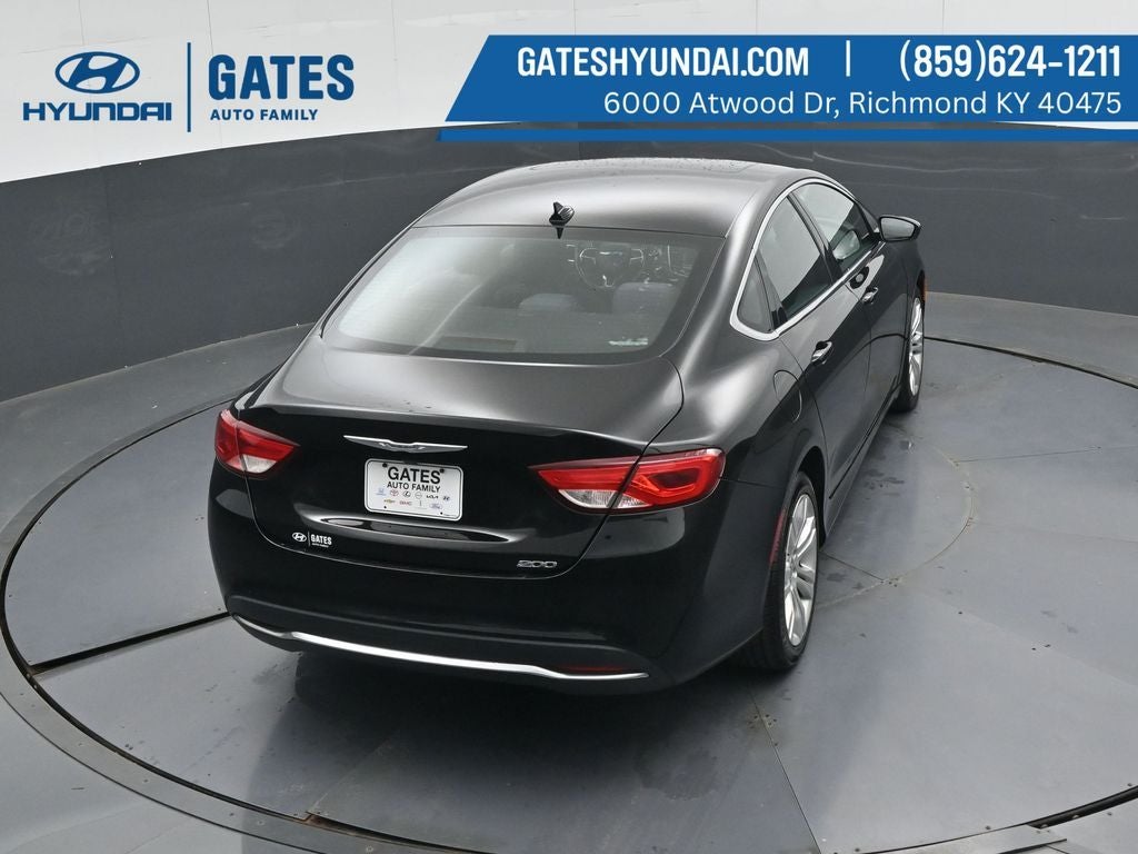 2016 Chrysler 200 Limited