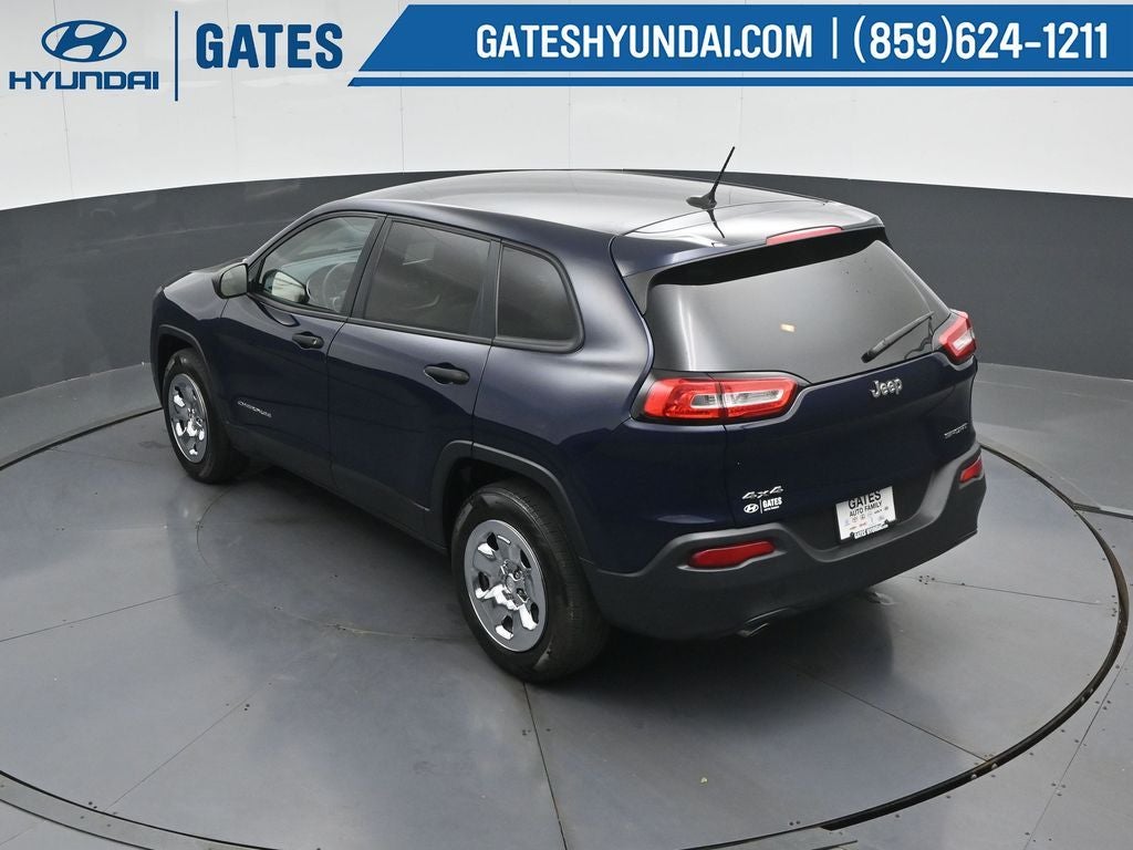 2016 Jeep Cherokee Sport