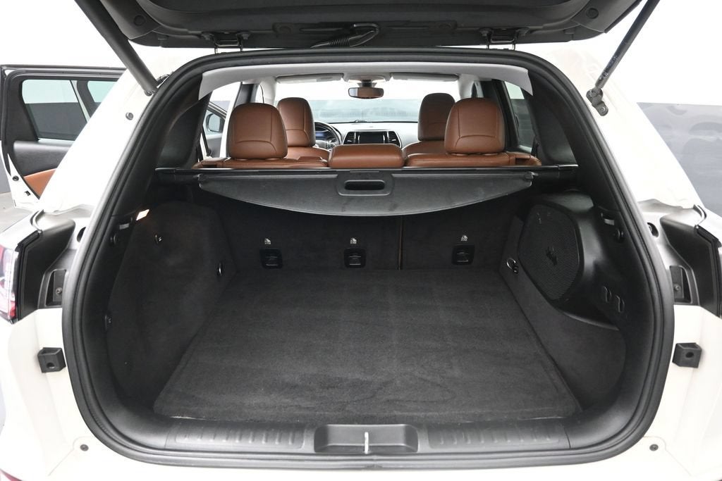2019 Jeep Cherokee Overland