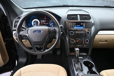 2017 Ford Explorer Base