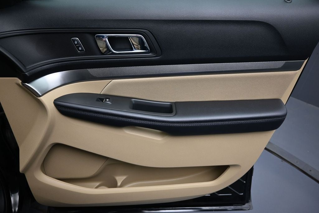 2017 Ford Explorer Base