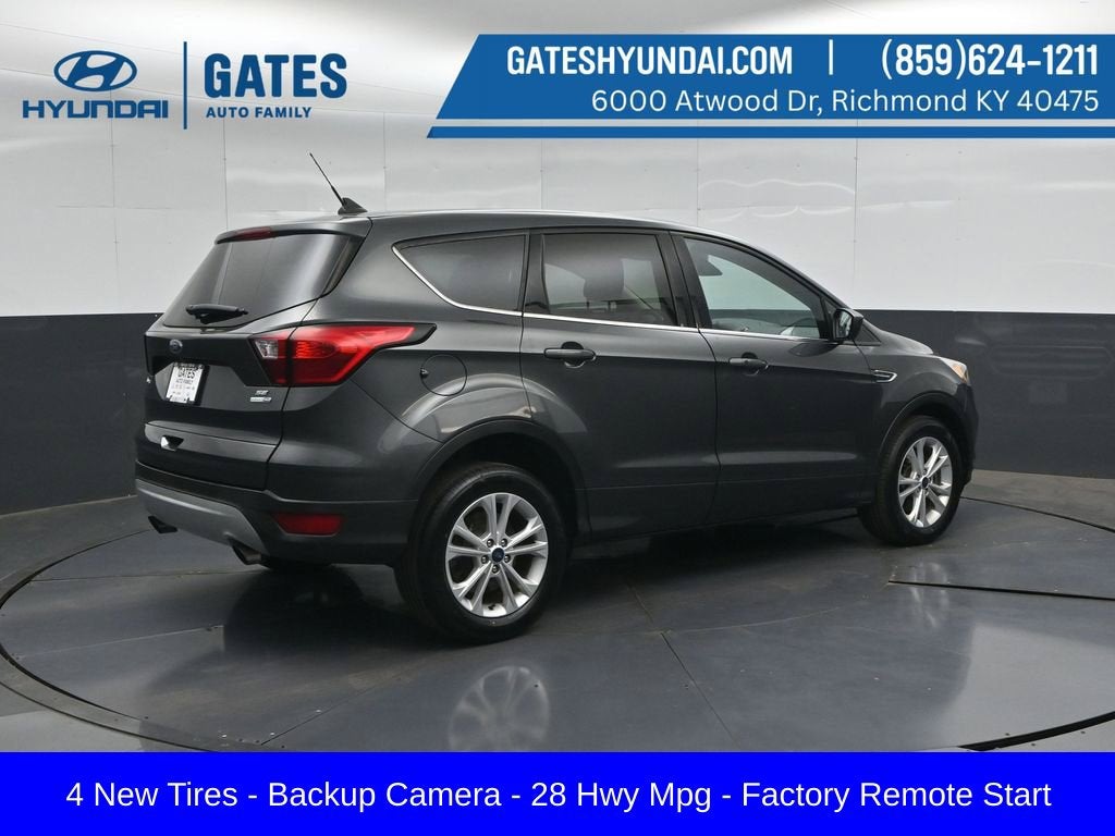 2019 Ford Escape SE