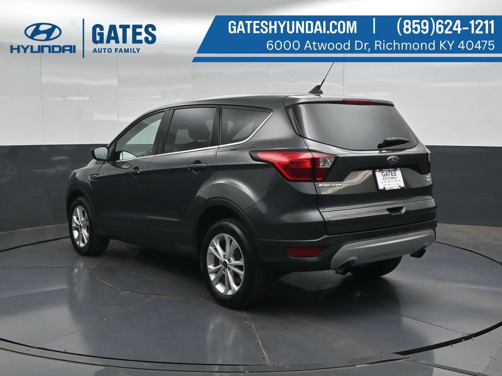 2019 Ford Escape SE