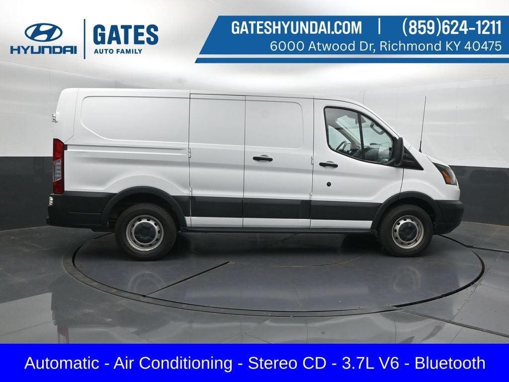 2017 Ford Transit-150 Base