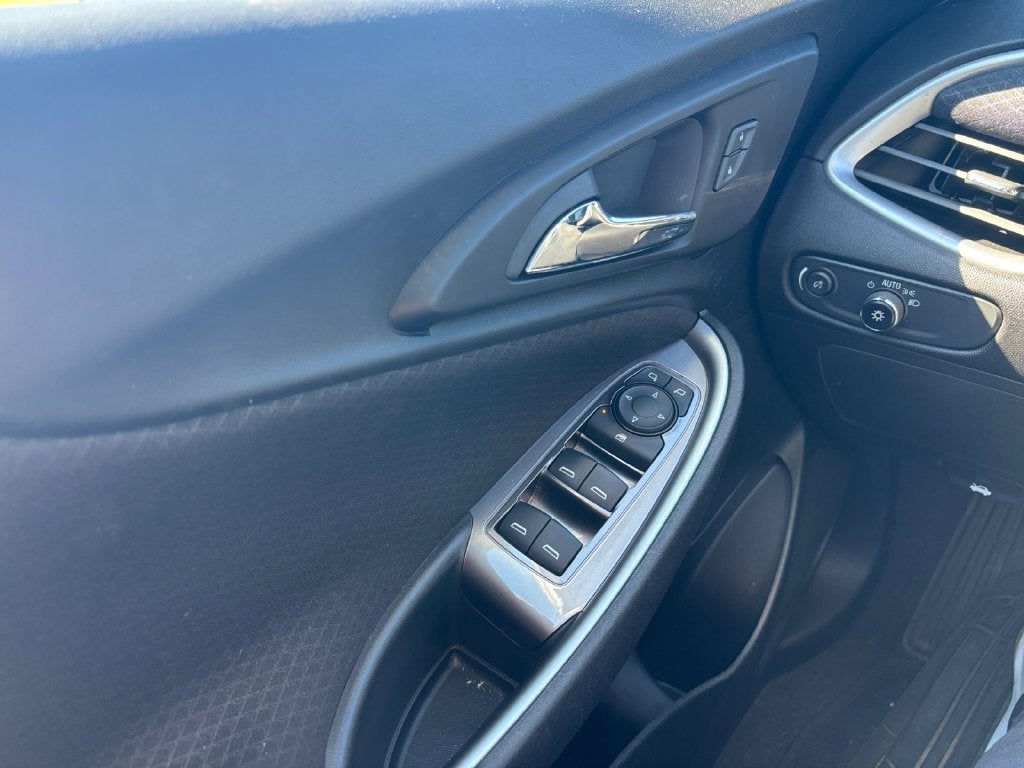 2023 Chevrolet Malibu RS