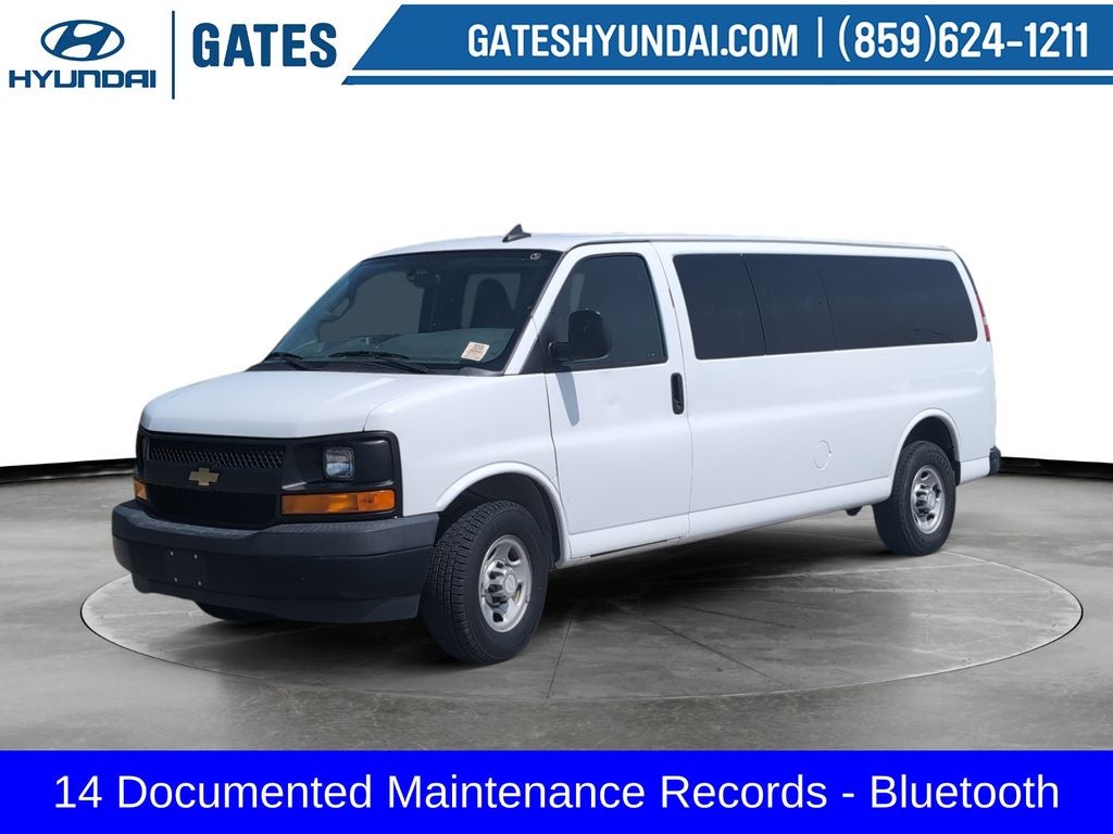 2017 Chevrolet Express 3500 LS Passenger