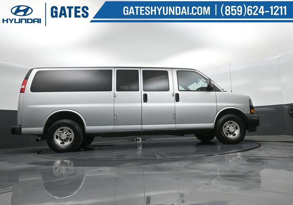 2019 Chevrolet Express 3500 LS Passenger