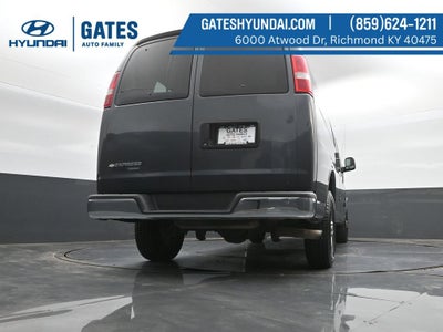 2016 Chevrolet Express 3500 LT Passenger