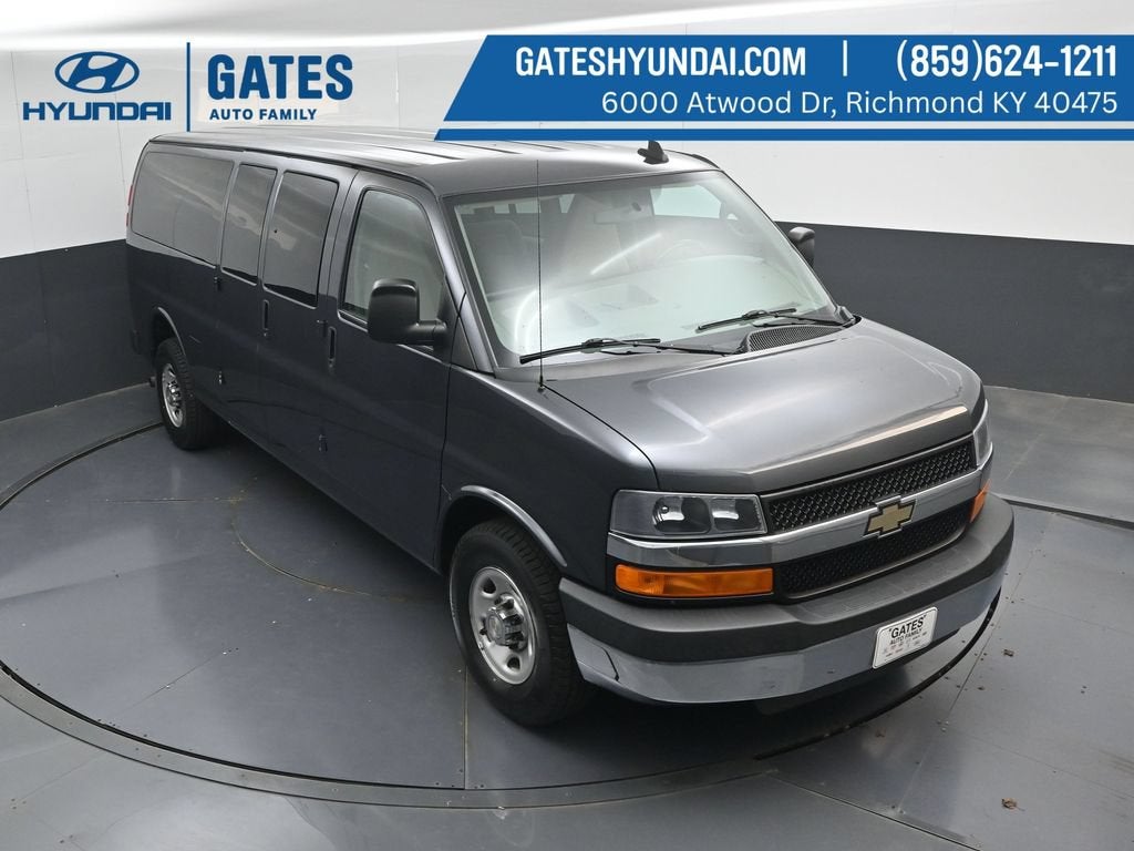2016 Chevrolet Express 3500 LT Passenger
