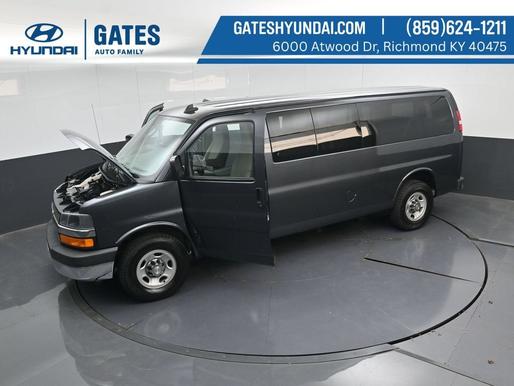 2016 Chevrolet Express 3500 LT Passenger