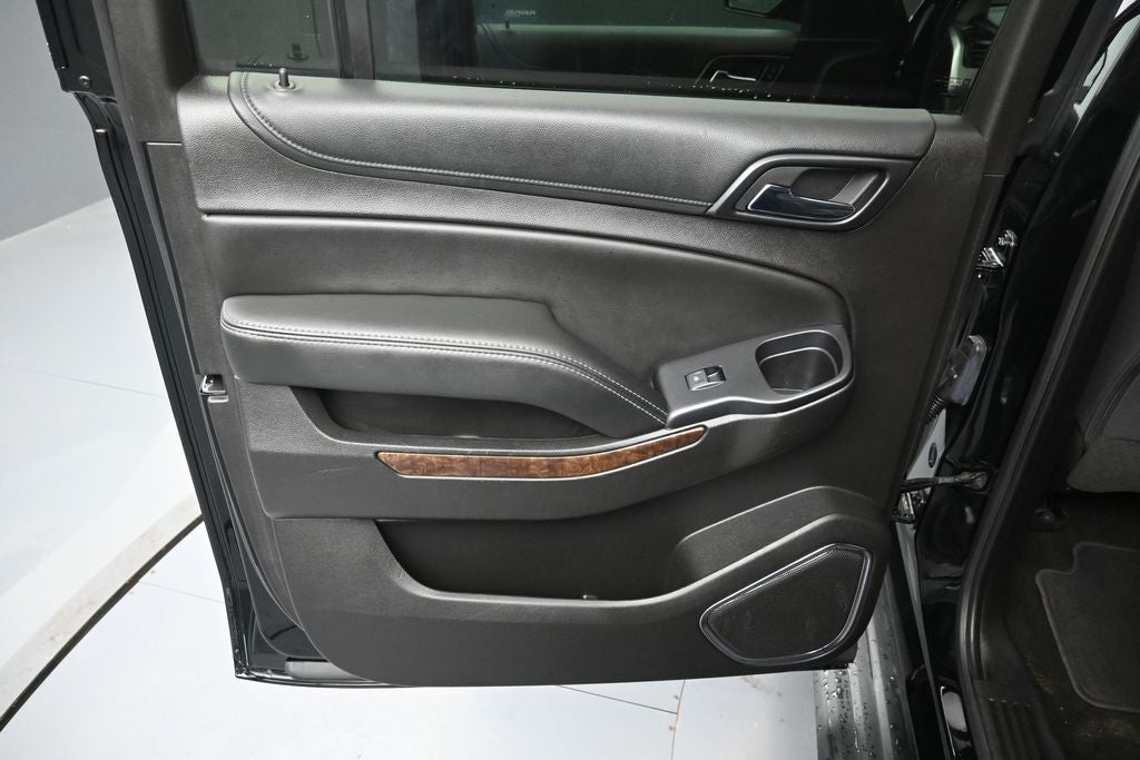 2017 Chevrolet Suburban LS