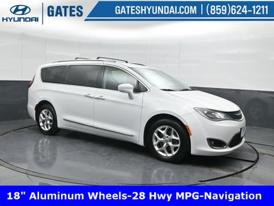 2017 Chrysler Pacifica Touring L Plus
