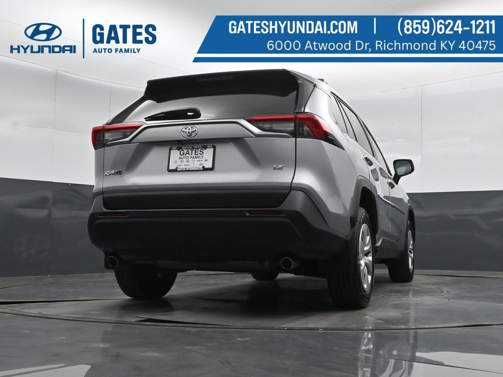 2021 Toyota RAV4 LE
