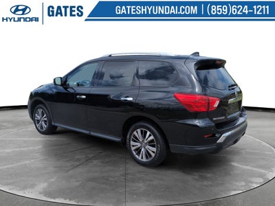 2020 Nissan Pathfinder SL