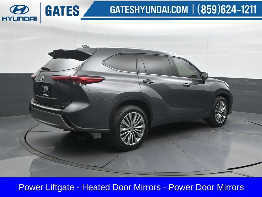 2021 Toyota Highlander Platinum