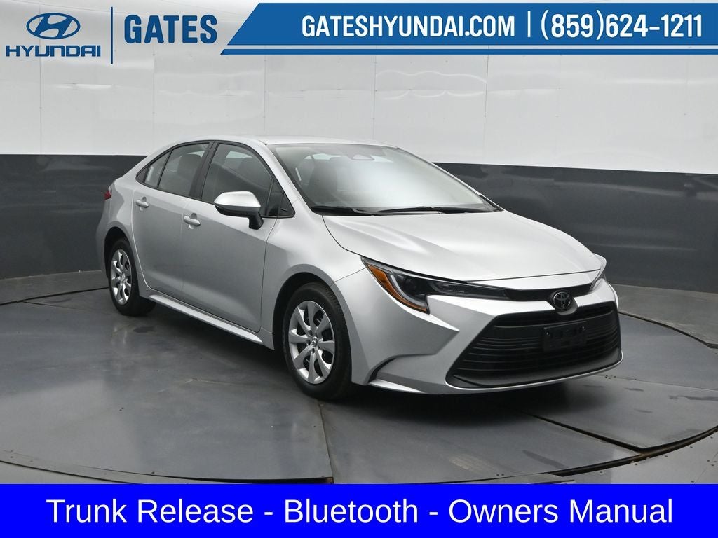 2025 Toyota Corolla LE