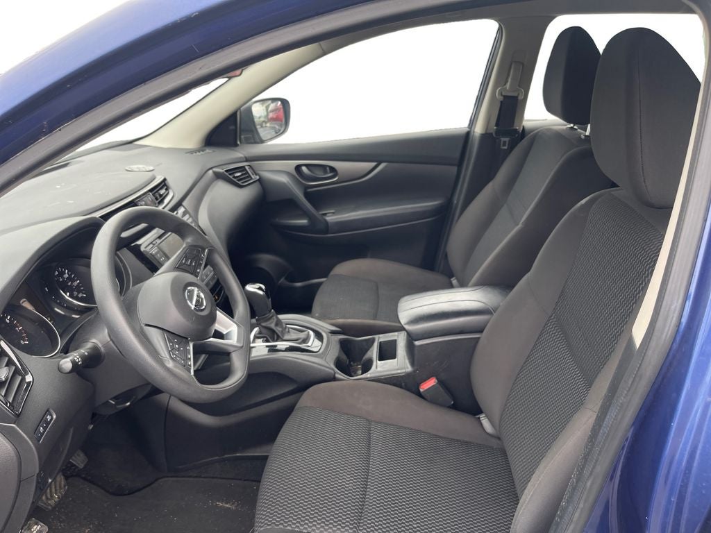 2022 Nissan Rogue Sport S