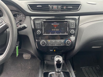 2022 Nissan Rogue Sport S