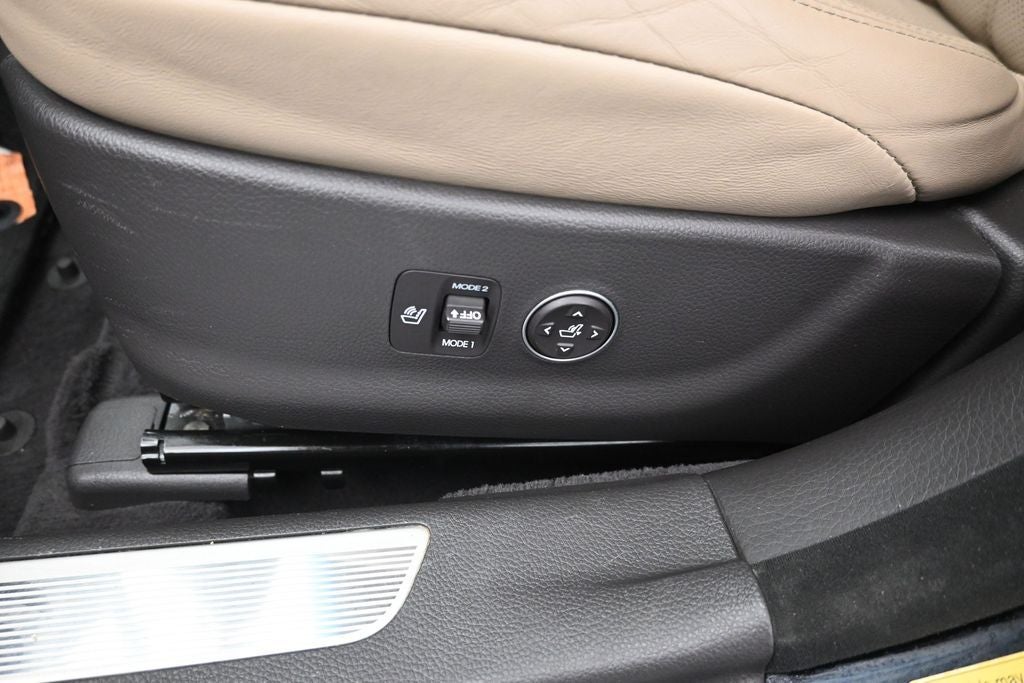 2012 Hyundai Equus Signature