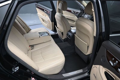 2012 Hyundai Equus Signature