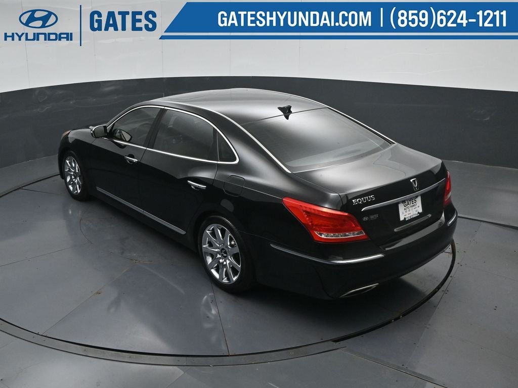 2012 Hyundai Equus Signature
