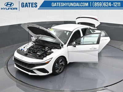 2025 Hyundai Elantra SEL Sport