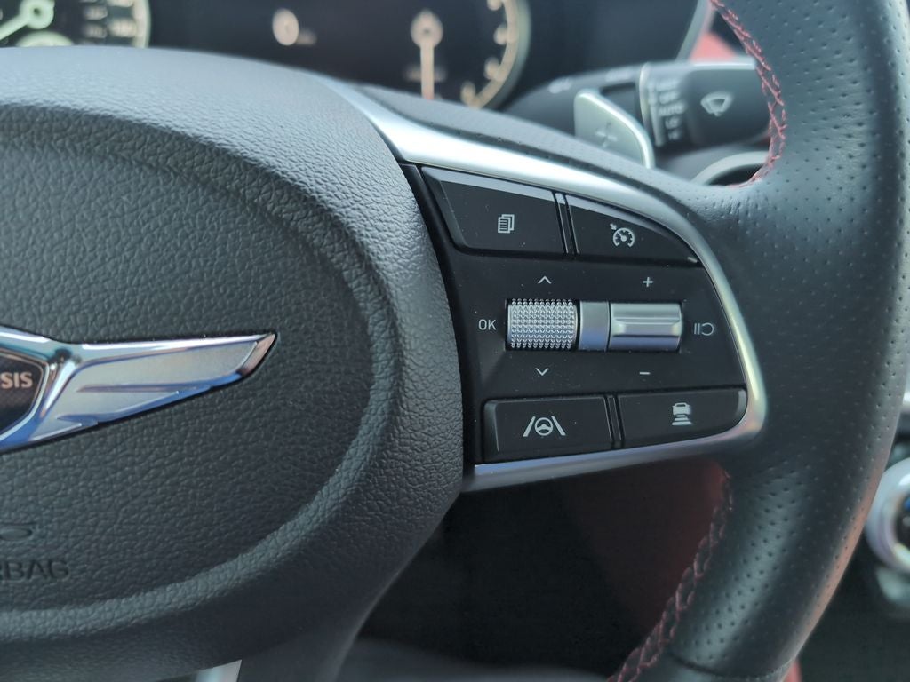 2023 Genesis G70 2.0T
