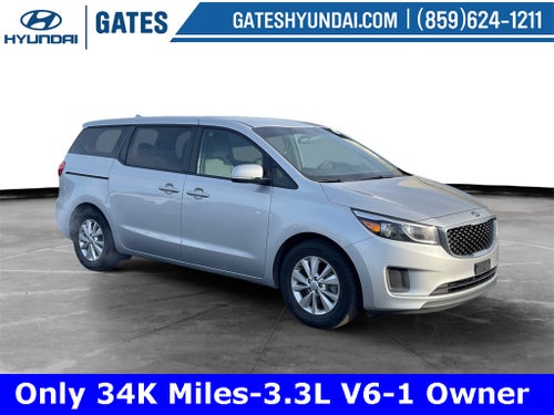 2018 Kia Sedona L