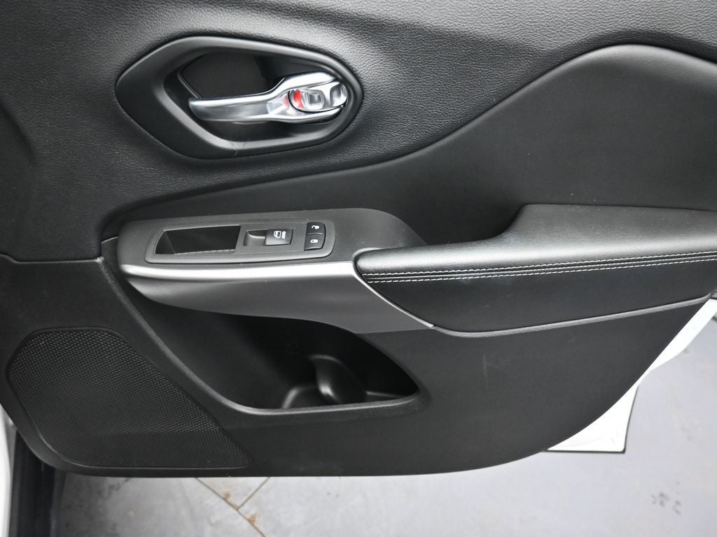 2022 Jeep Cherokee Limited - Photo 28