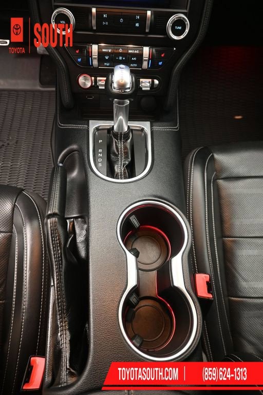2022 Ford Mustang EcoBoost Premium