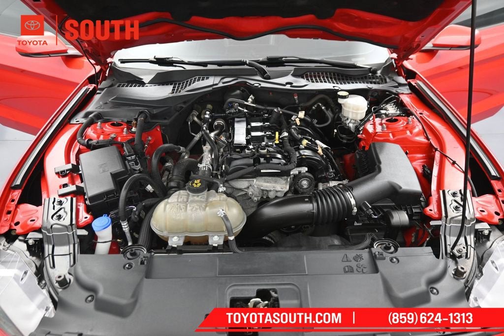 2022 Ford Mustang EcoBoost Premium