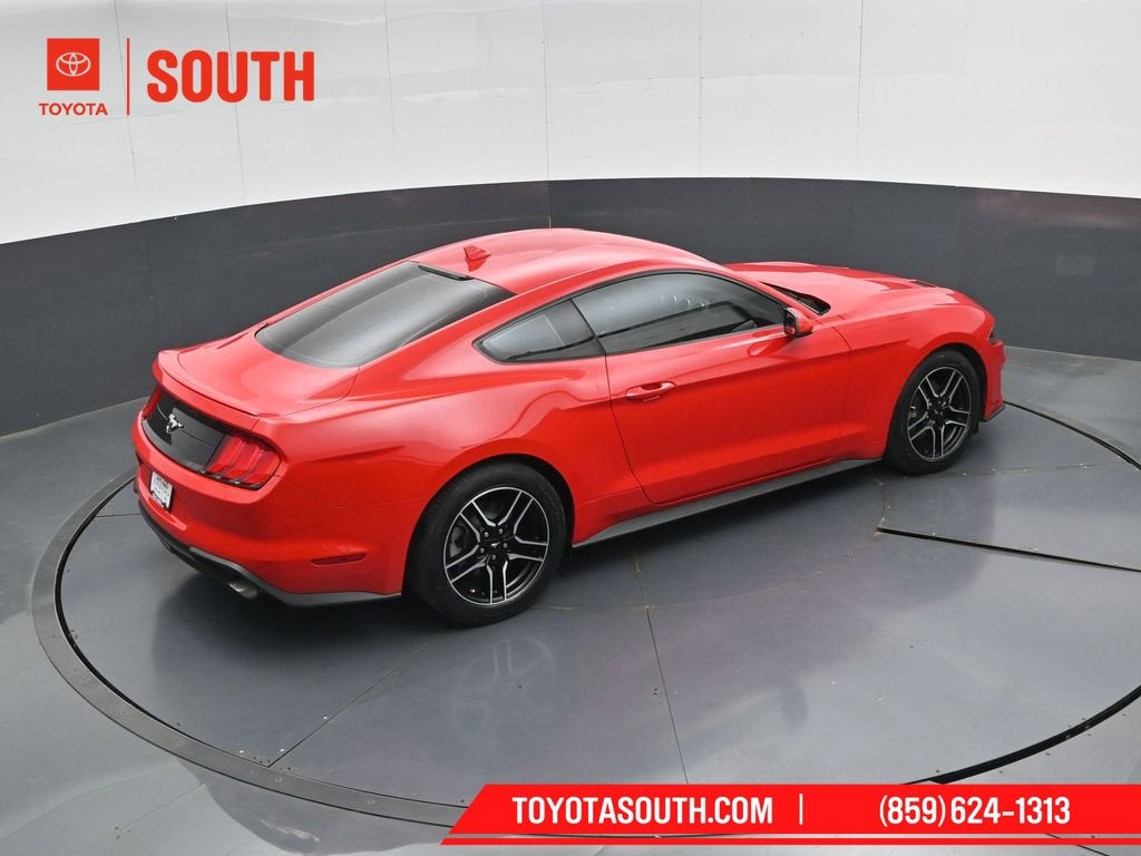 2022 Ford Mustang EcoBoost Premium