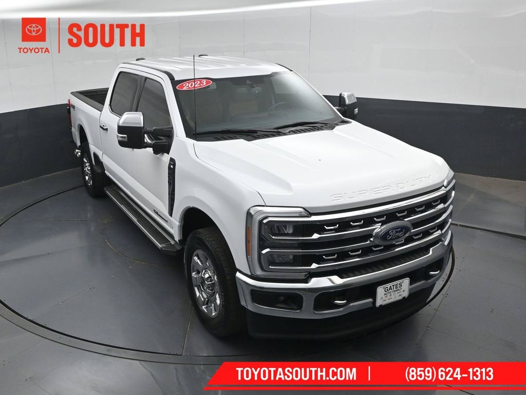 2023 Ford F-250SD Lariat