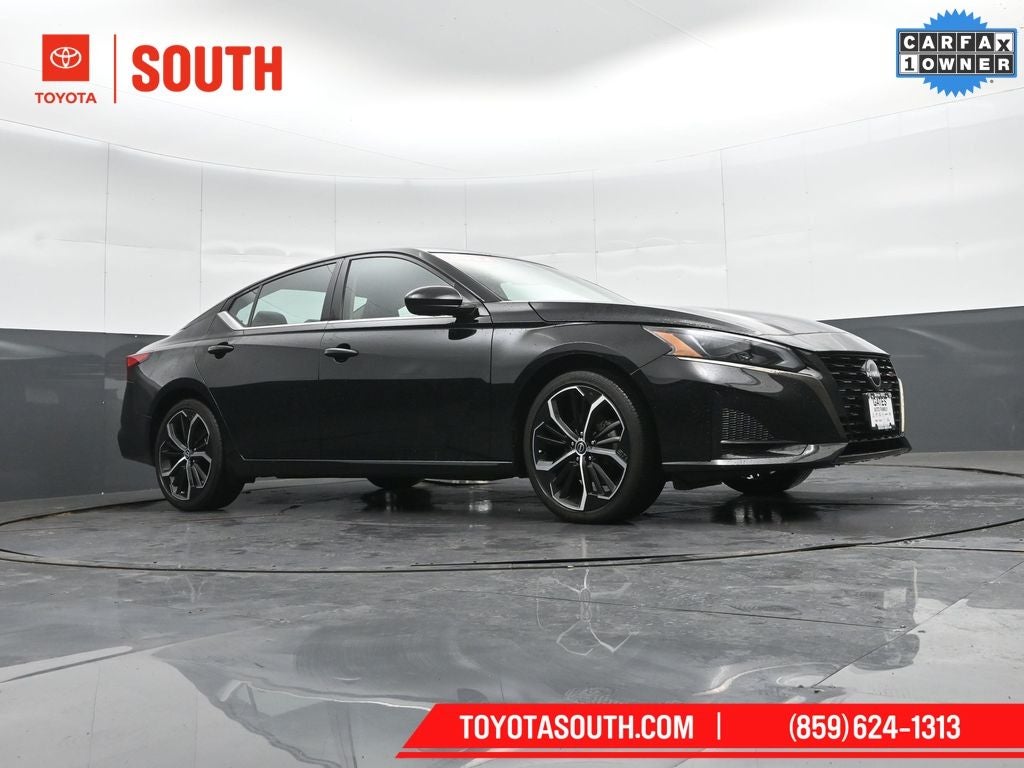 2024 Nissan Altima SR - Photo 33