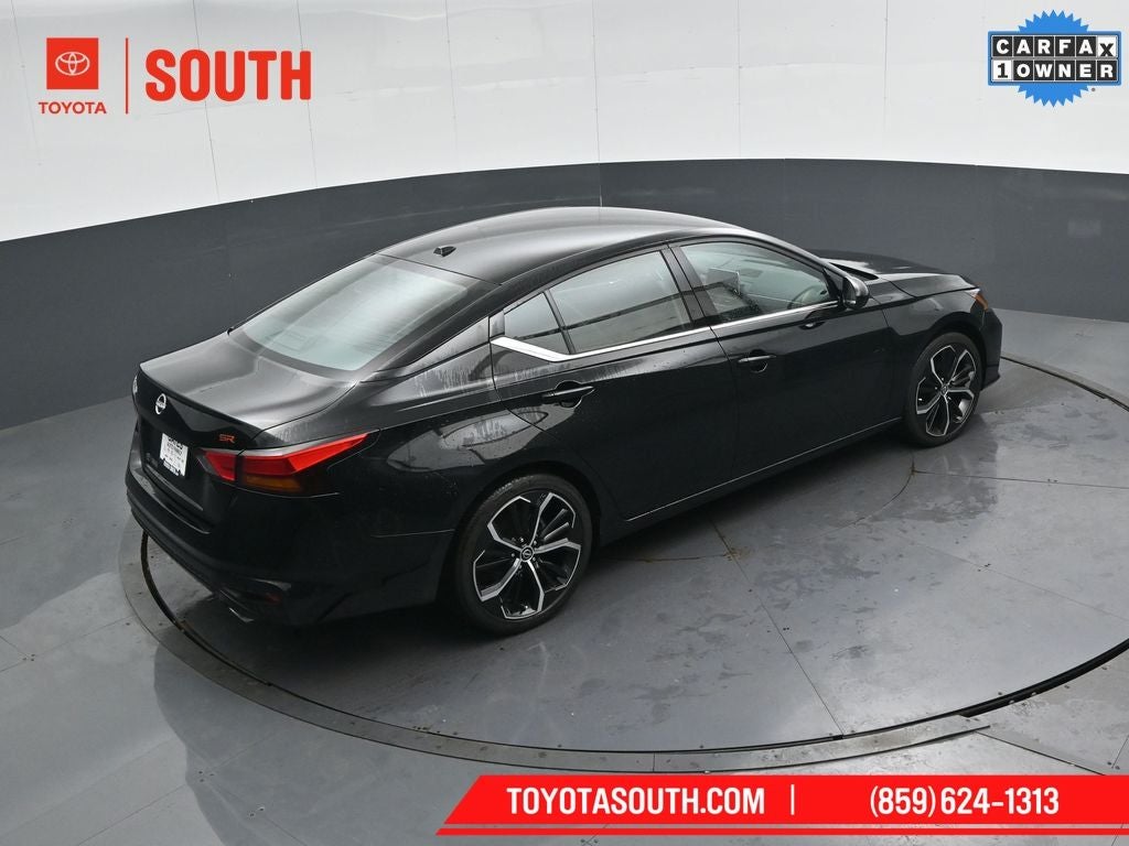 2024 Nissan Altima SR - Photo 39