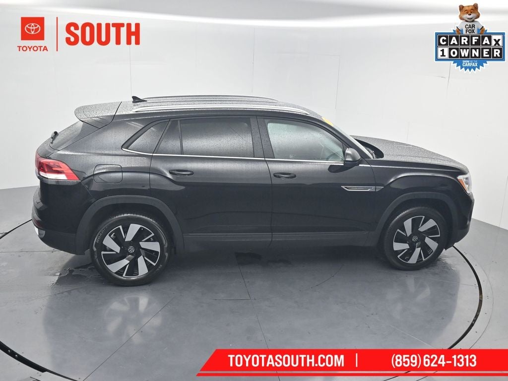 2024 Volkswagen Atlas Cross Sport 2.0T SE w/Technology