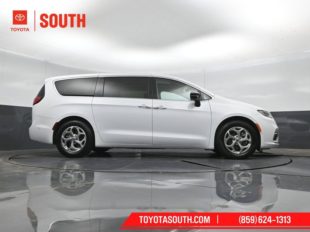2024 Chrysler Pacifica Limited