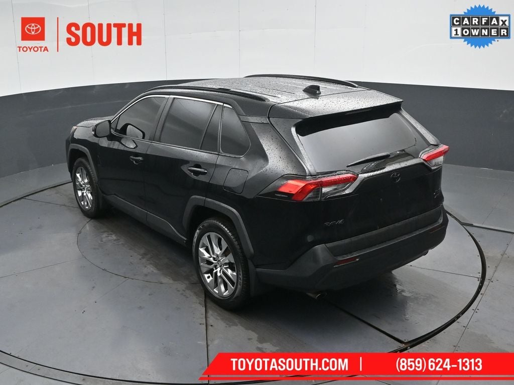 2020 Toyota RAV4 XLE Premium