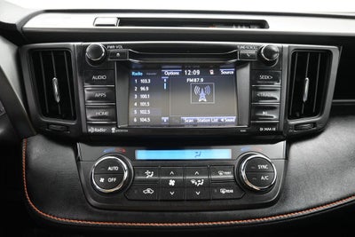 2018 Toyota RAV4 SE