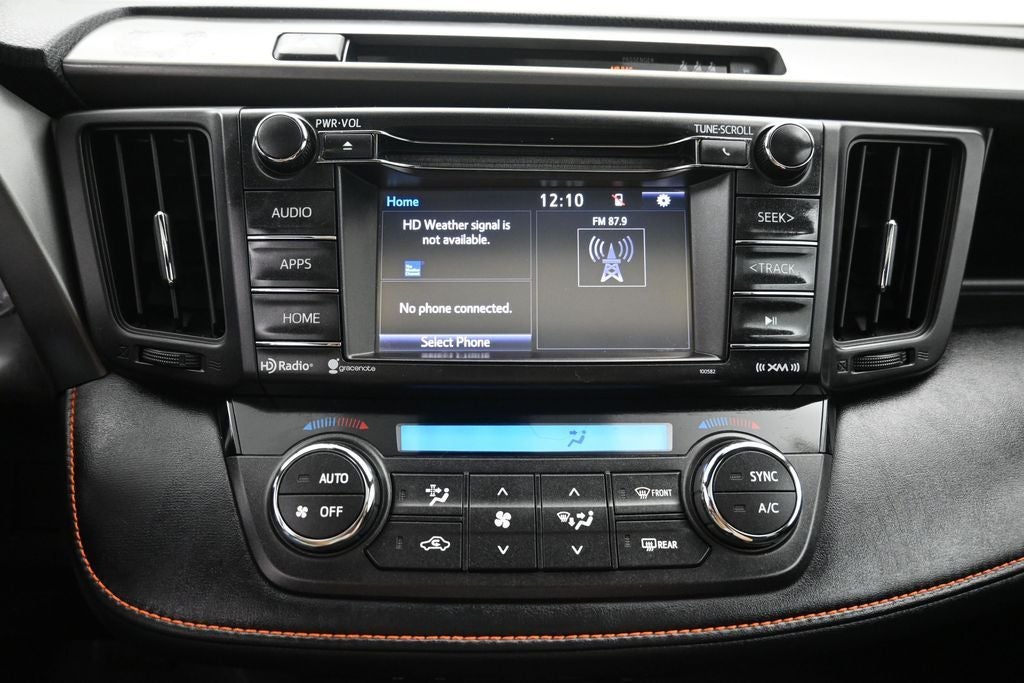 2018 Toyota RAV4 SE