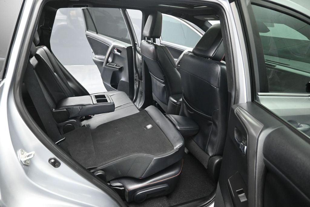 2018 Toyota RAV4 SE