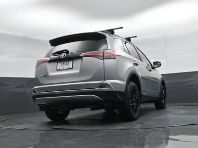 2018 Toyota RAV4 SE