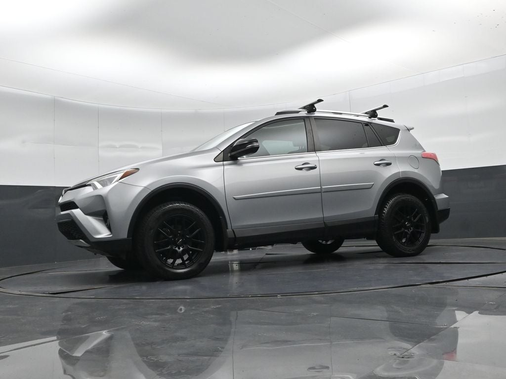 2018 Toyota RAV4 SE