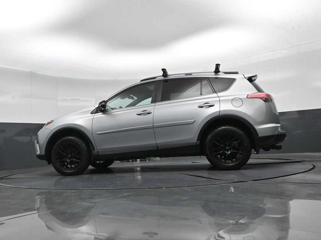 2018 Toyota RAV4 SE